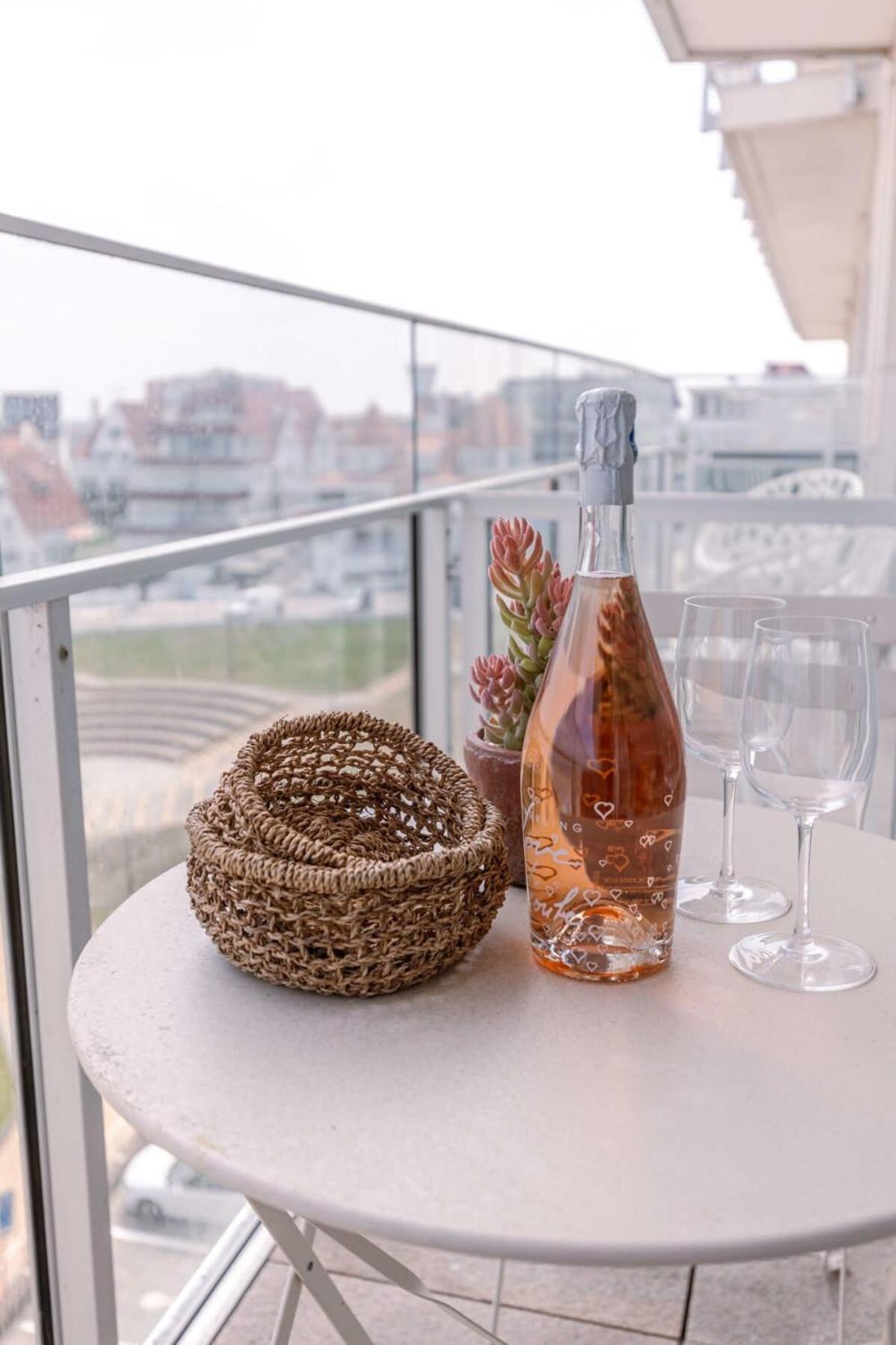 Апартаменти Stunning Studio With Sea-View And Terrace Кнокке-Гейст Екстер'єр фото